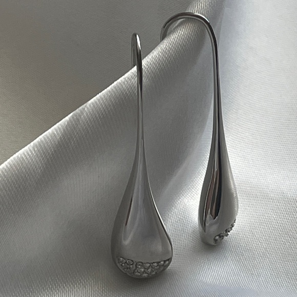 Skagen Earrings - Picture 3 of 12